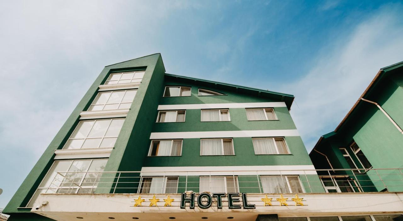 Hotel Atlantis Tulcza Zewnętrze zdjęcie