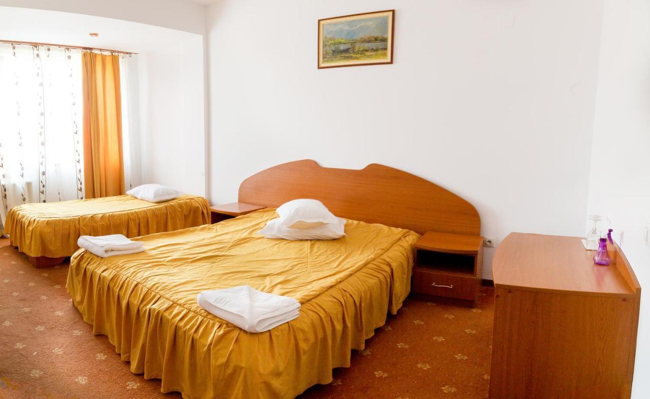 Hotel Atlantis Tulcza Zewnętrze zdjęcie